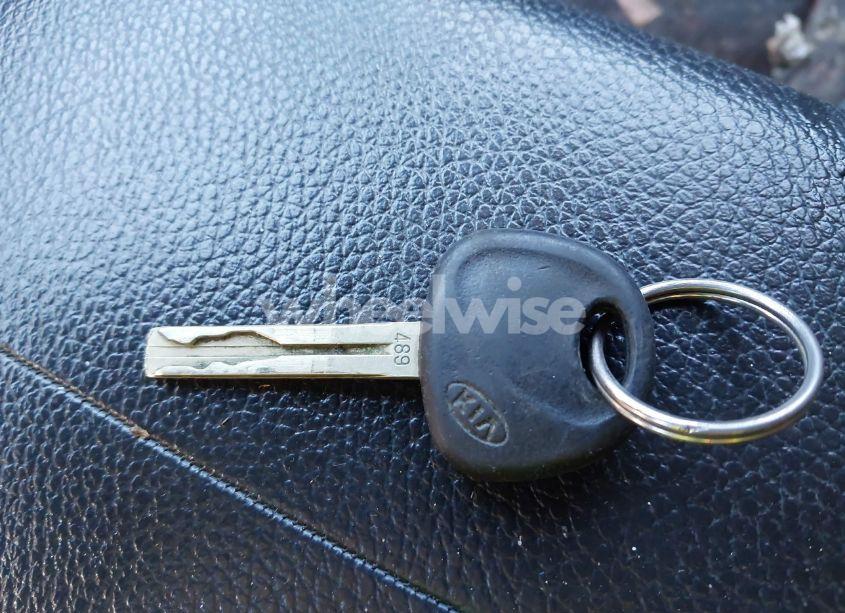 Photo 11 of 2012 Kia Sorento LX (VIN 5XYKTCA65CG273860)