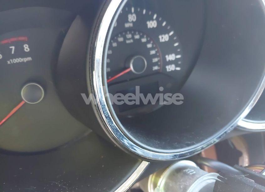 Photo 7 of 2013 Kia Sorento LX (VIN 5XYKTCA65DG321956)