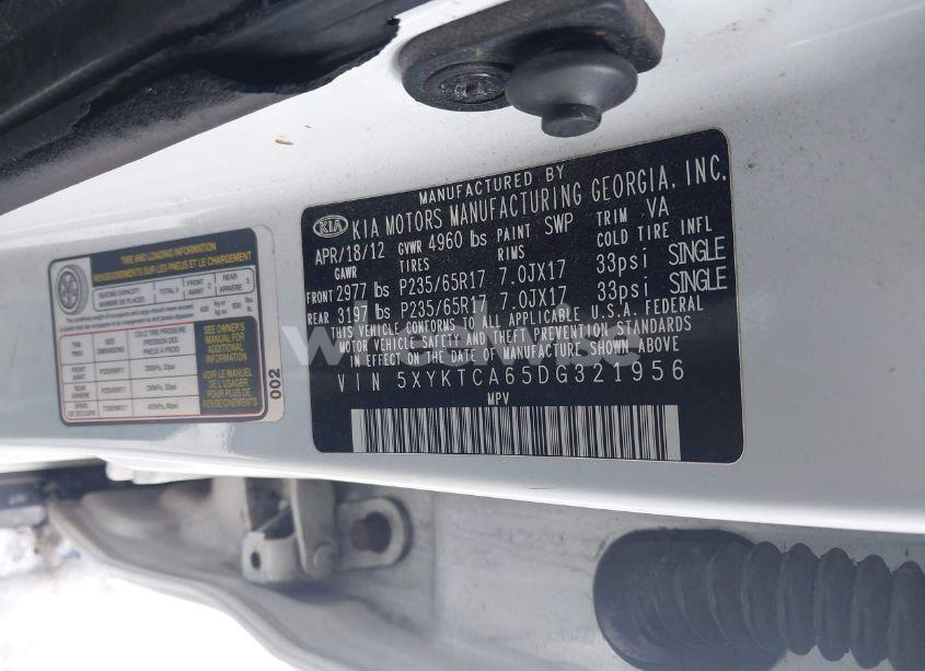 Photo 9 of 2013 Kia Sorento LX (VIN 5XYKTCA65DG321956)