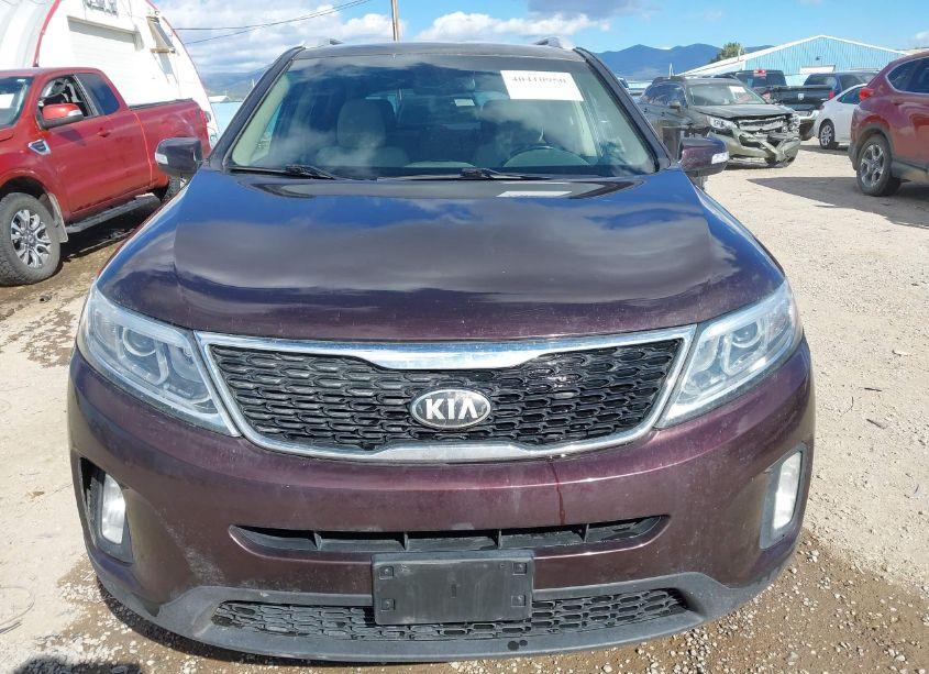 Photo 13 of 2014 Kia Sorento LX (VIN 5XYKTCA65EG438857)