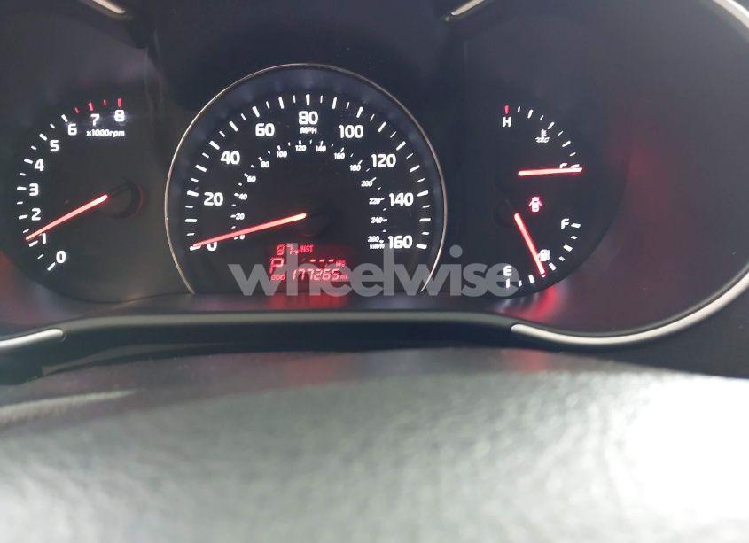 Photo 7 of 2014 Kia Sorento LX (VIN 5XYKTCA65EG531894)