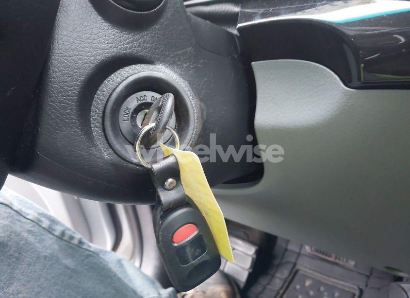 Photo 11 of 2015 Kia Sorento LX (VIN 5XYKTCA65FG567974)