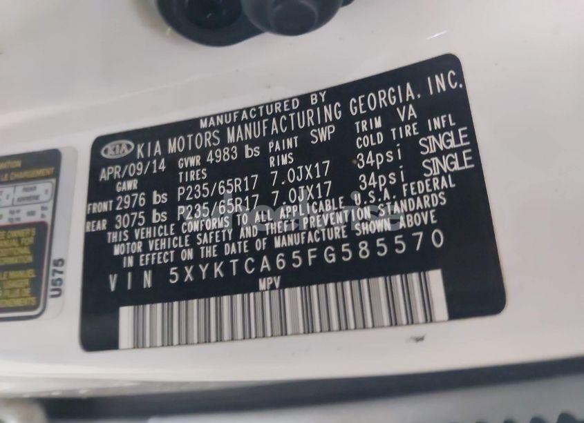 Photo 9 of 2015 Kia Sorento LX (VIN 5XYKTCA65FG585570)