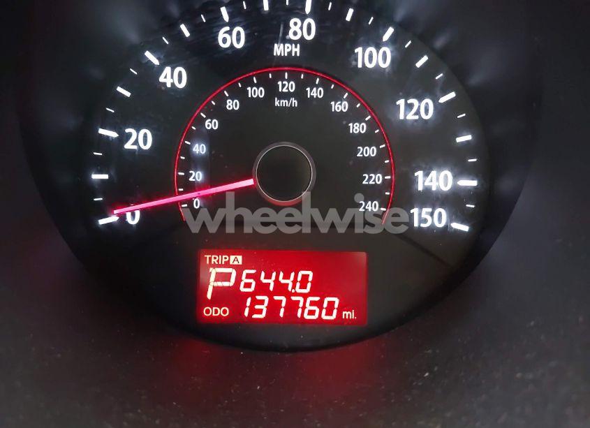 Photo 7 of 2012 Kia Sorento LX (VIN 5XYKTCA66CG225672)