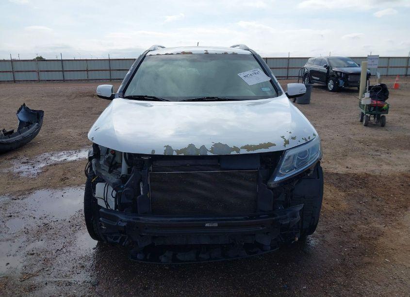 Photo 13 of 2014 Kia Sorento LX (VIN 5XYKTCA66EG451102)