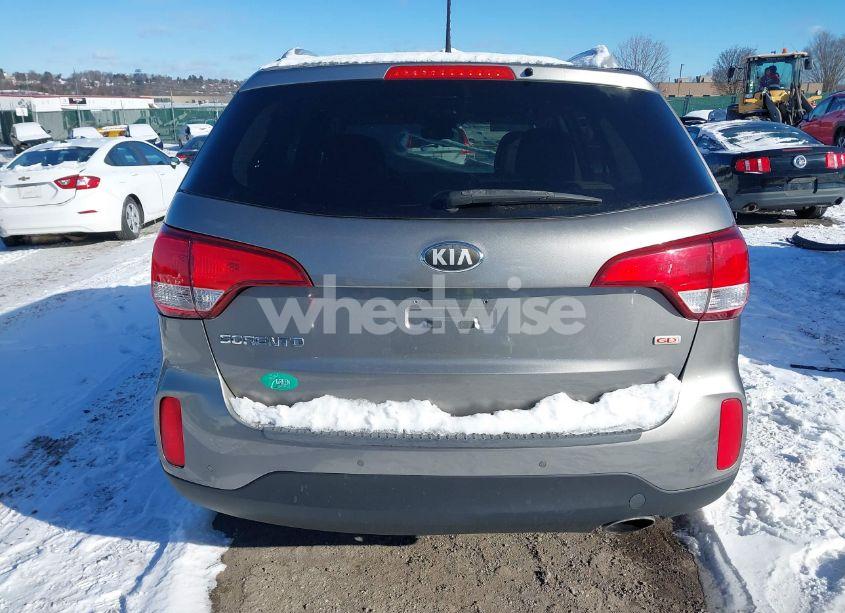 Photo 16 of 2014 Kia Sorento LX (VIN 5XYKTCA66EG479353)