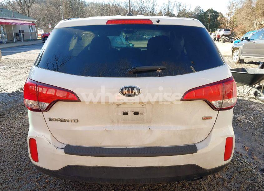 Photo 16 of 2014 Kia Sorento LX (VIN 5XYKTCA66EG515798)