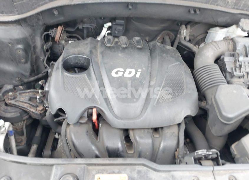 Photo 10 of 2014 Kia Sorento LX (VIN 5XYKTCA66EG517227)