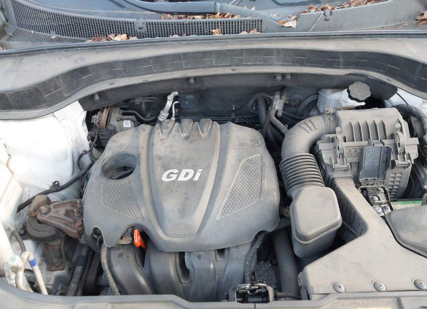 Photo 10 of 2015 Kia Sorento LX (VIN 5XYKTCA66FG609908)