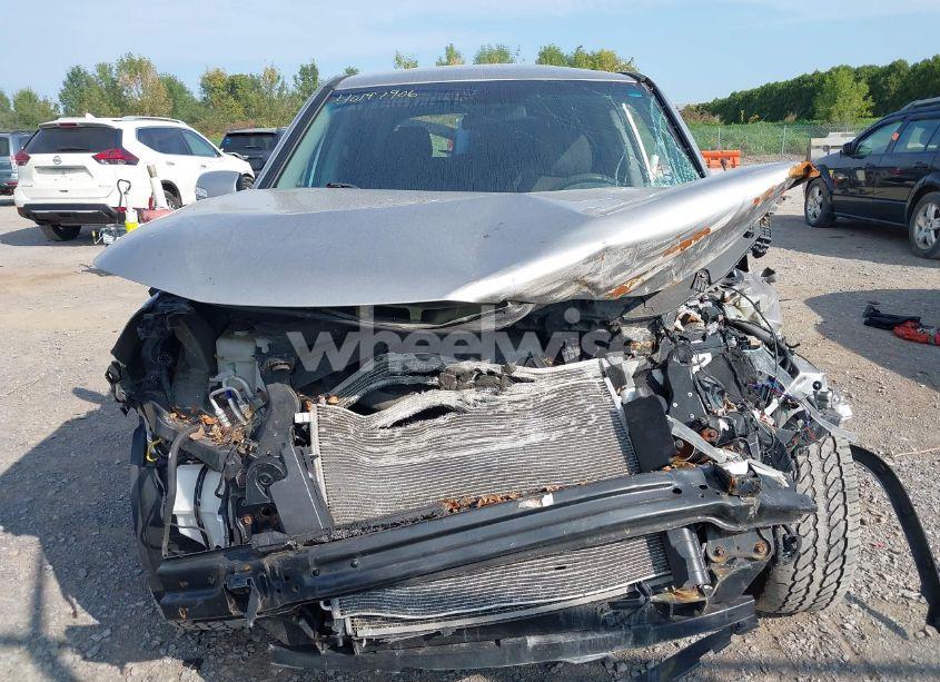 Photo 13 of 2015 Kia Sorento LX (VIN 5XYKTCA66FG624120)