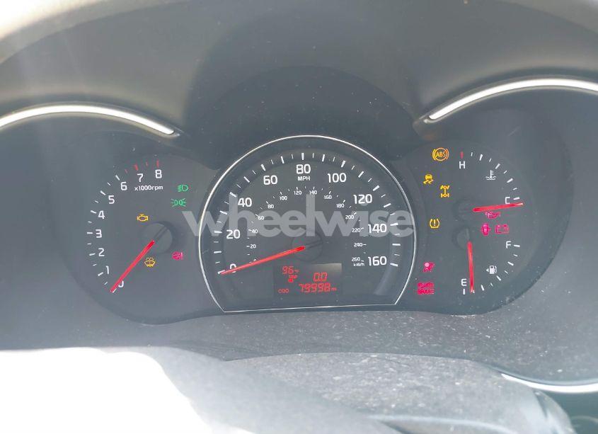 Photo 7 of 2015 Kia Sorento LX (VIN 5XYKTCA66FG624120)