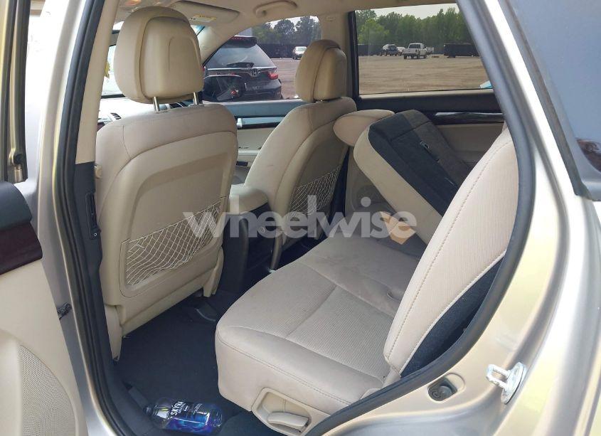 Photo 8 of 2015 Kia Sorento LX (VIN 5XYKTCA66FG654959)