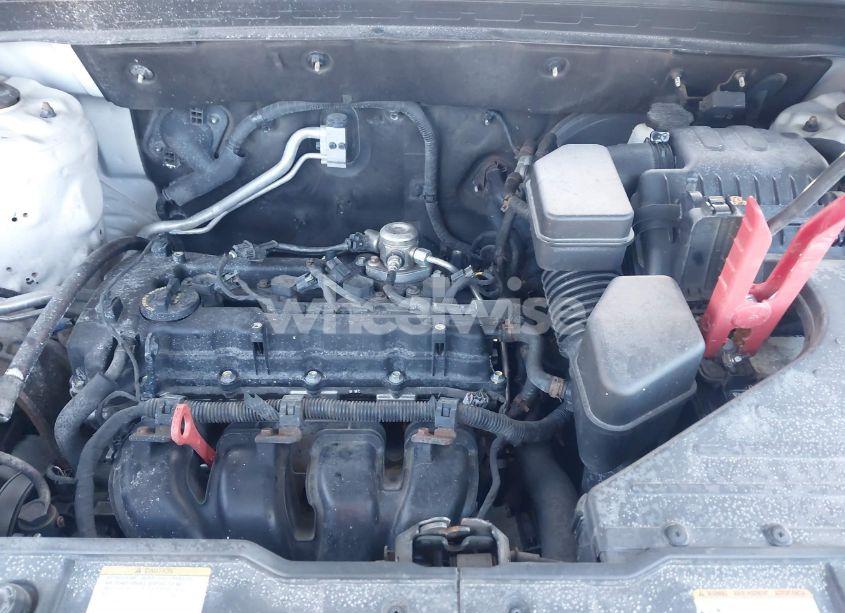 Photo 10 of 2012 Kia Sorento LX (VIN 5XYKTCA67CG276386)