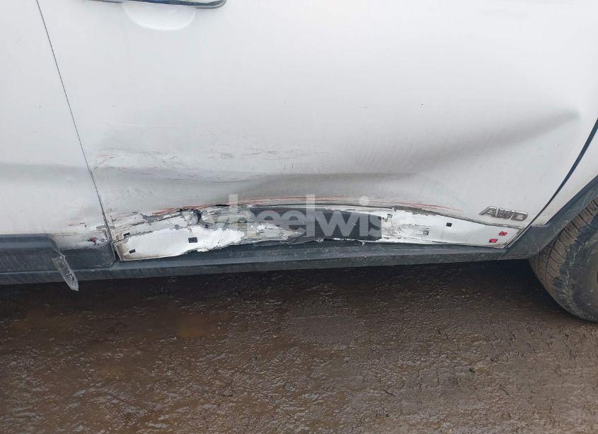 Photo 6 of 2012 Kia Sorento LX (VIN 5XYKTCA67CG308138)