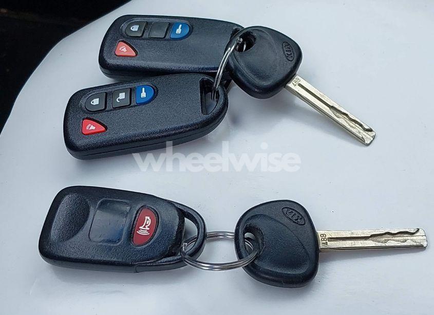 Photo 11 of 2013 Kia Sorento LX (VIN 5XYKTCA67DG422416)