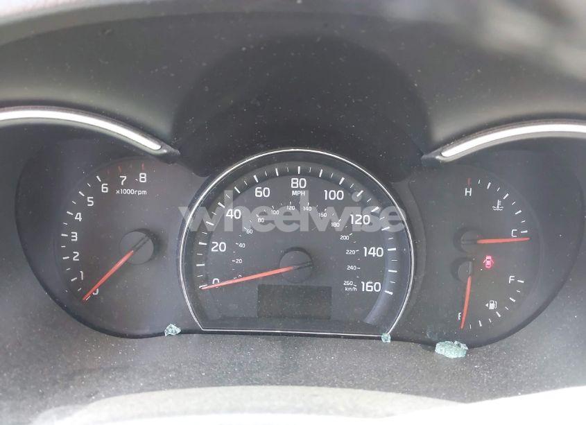 Photo 7 of 2014 Kia Sorento LX (VIN 5XYKTCA67EG484187)