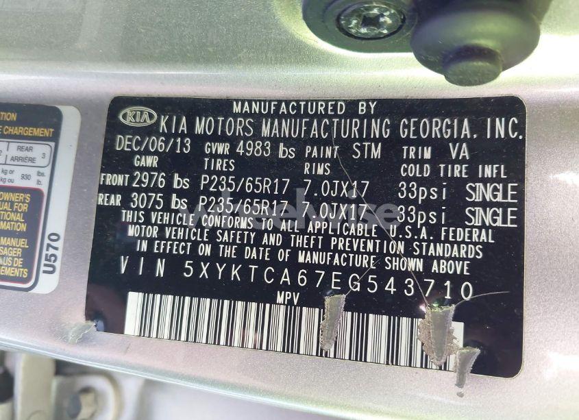 Photo 9 of 2014 Kia Sorento LX (VIN 5XYKTCA67EG543710)