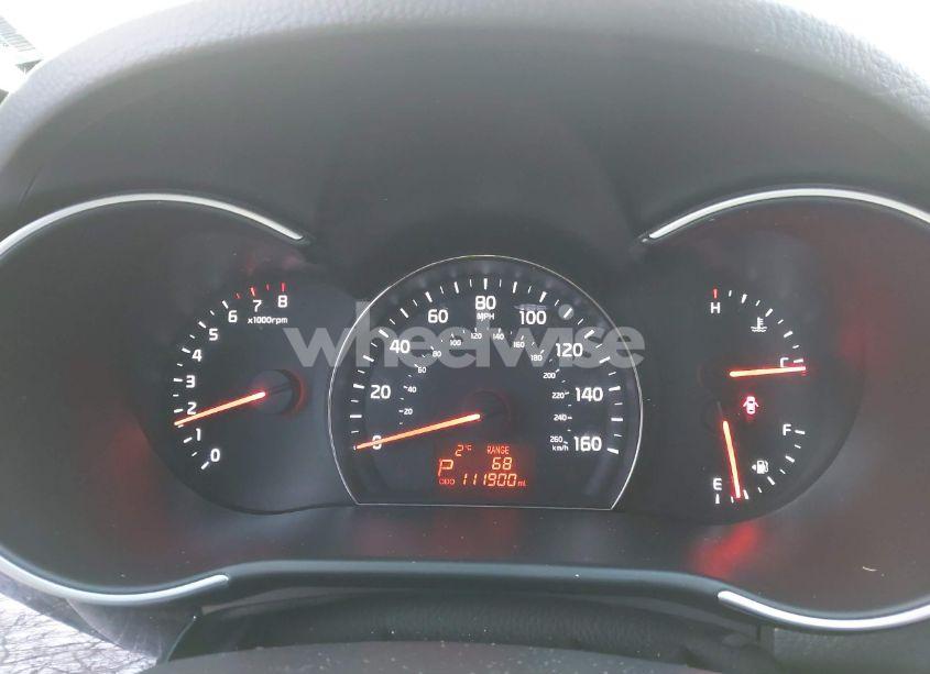 Photo 7 of 2015 Kia Sorento LX (VIN 5XYKTCA67FG616978)