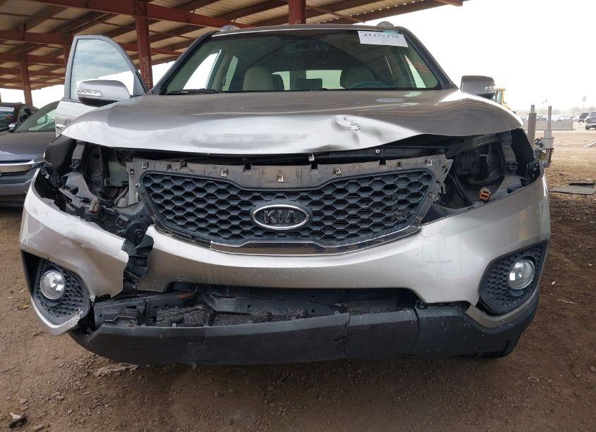 Photo 13 of 2012 Kia Sorento LX (VIN 5XYKTCA68CG278860)