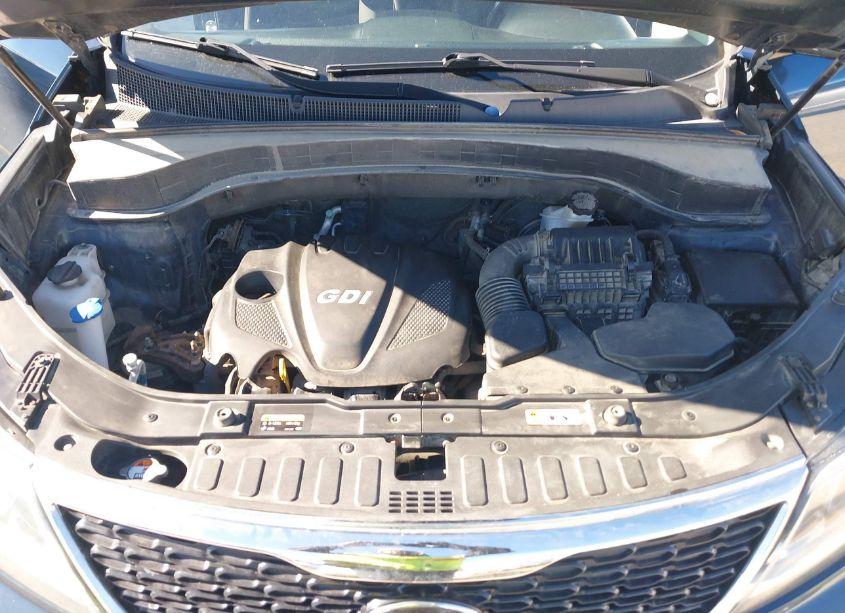 Photo 10 of 2014 Kia Sorento LX (VIN 5XYKTCA68EG455152)