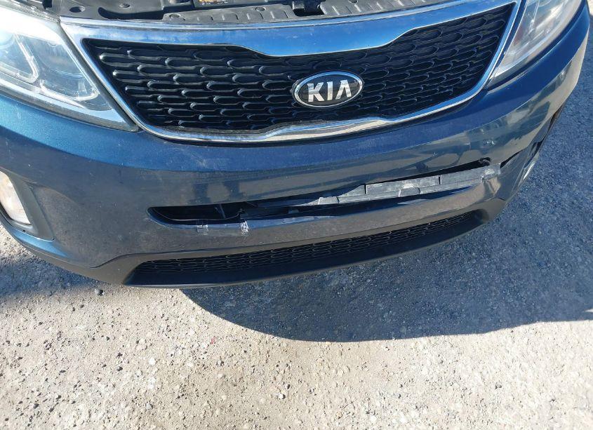 Photo 6 of 2014 Kia Sorento LX (VIN 5XYKTCA68EG455152)
