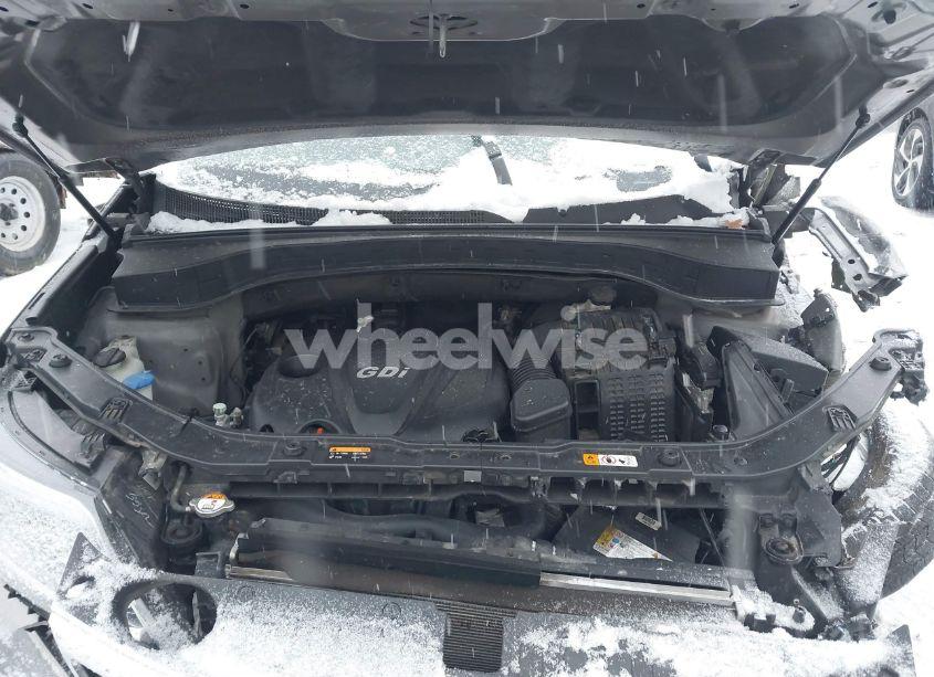 Photo 10 of 2014 Kia Sorento LX (VIN 5XYKTCA68EG521831)