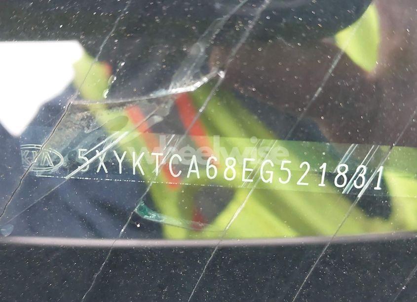 Photo 9 of 2014 Kia Sorento LX (VIN 5XYKTCA68EG521831)