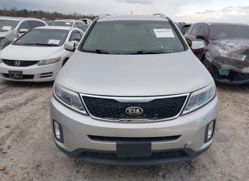 Photo 14 of 2014 Kia Sorento LX (VIN 5XYKTCA68EG523806)
