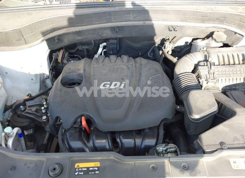 Photo 10 of 2014 Kia Sorento LX (VIN 5XYKTCA68EG531176)