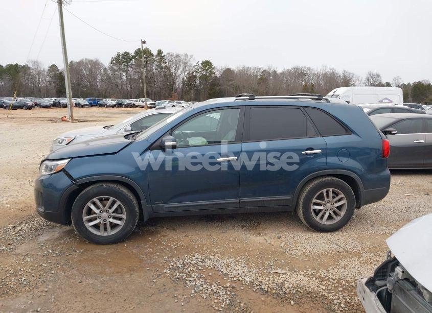 Photo 14 of 2014 Kia Sorento LX (VIN 5XYKTCA68EG546051)