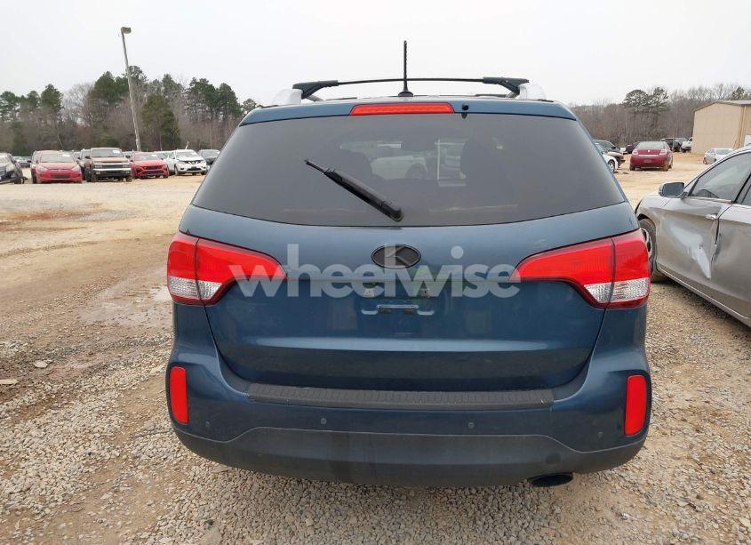 Photo 16 of 2014 Kia Sorento LX (VIN 5XYKTCA68EG546051)