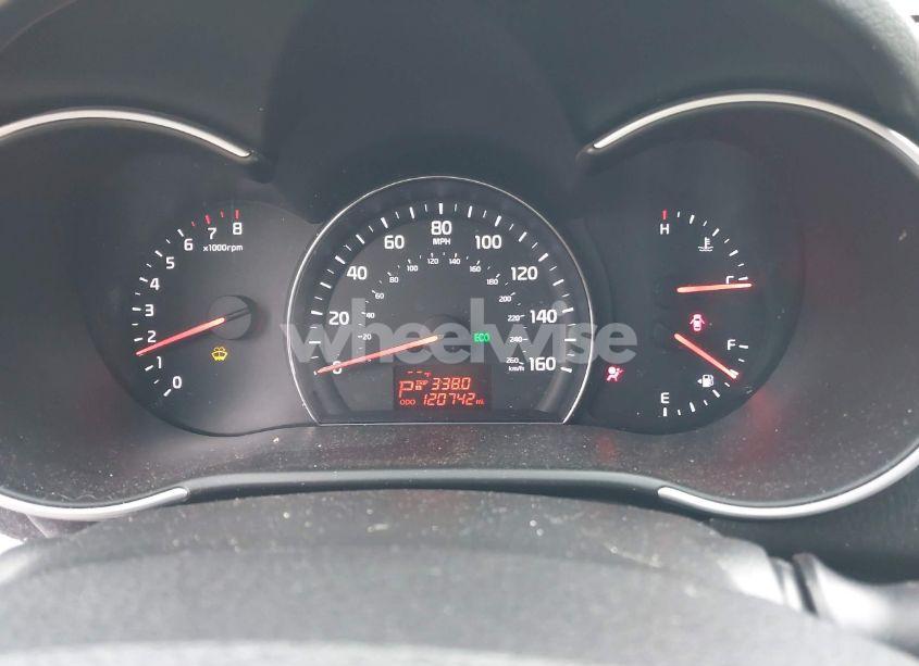 Photo 7 of 2014 Kia Sorento LX (VIN 5XYKTCA68EG546051)