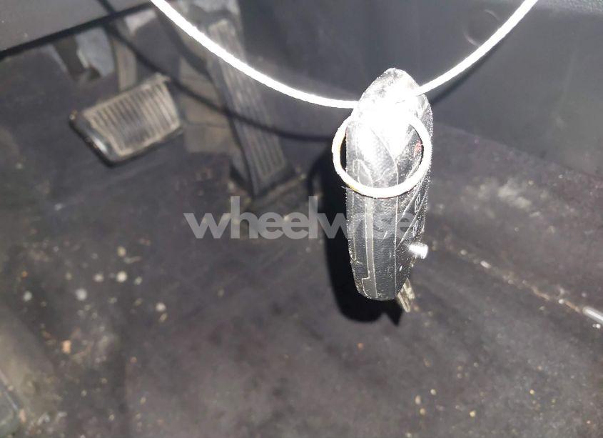 Photo 11 of 2015 Kia Sorento LX (VIN 5XYKTCA68FG562137)