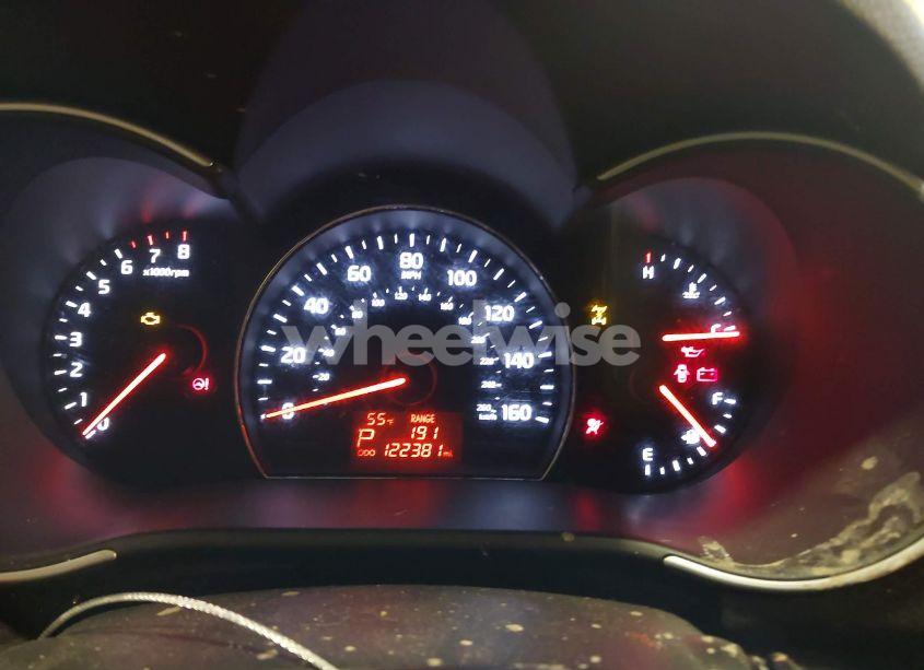 Photo 7 of 2015 Kia Sorento LX (VIN 5XYKTCA68FG562137)