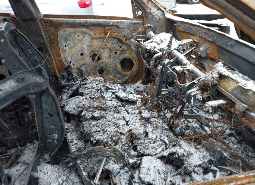 Photo 5 of 2012 Kia Sorento LX (VIN 5XYKTCA69CG201396)