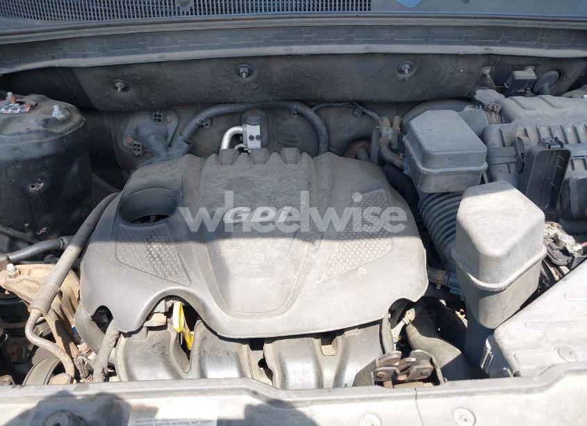 Photo 10 of 2012 Kia Sorento LX (VIN 5XYKTCA69CG214519)