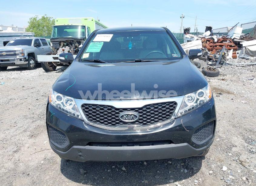 Photo 11 of 2012 Kia Sorento LX (VIN 5XYKTCA69CG214519)
