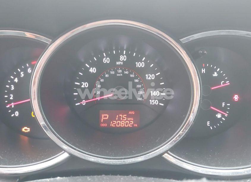 Photo 7 of 2012 Kia Sorento LX (VIN 5XYKTCA69CG289625)