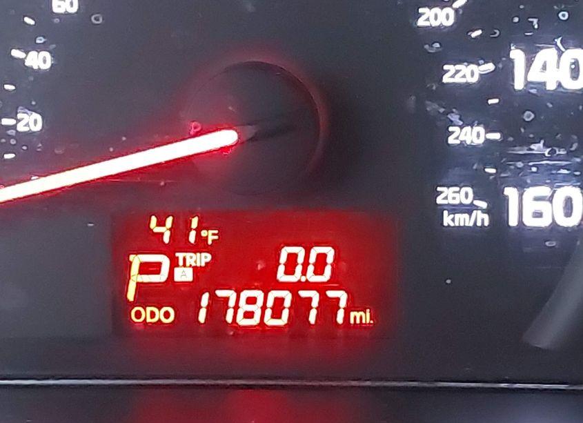 Photo 12 of 2014 Kia Sorento LX (VIN 5XYKTCA69EG438800)