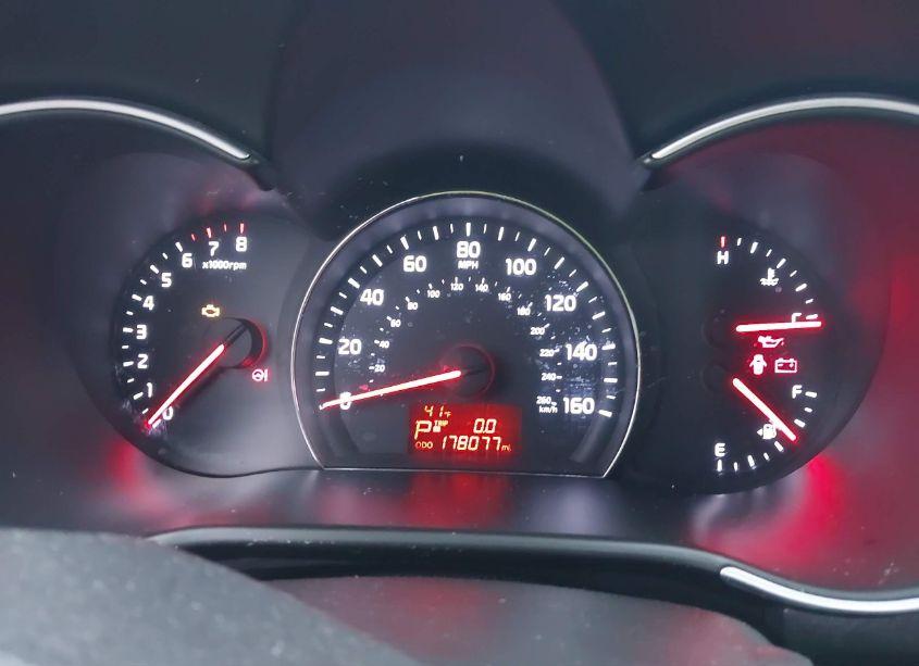 Photo 7 of 2014 Kia Sorento LX (VIN 5XYKTCA69EG438800)