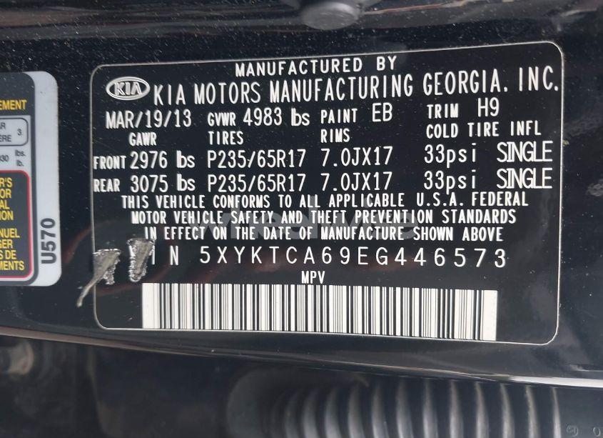Photo 9 of 2014 Kia Sorento LX (VIN 5XYKTCA69EG446573)
