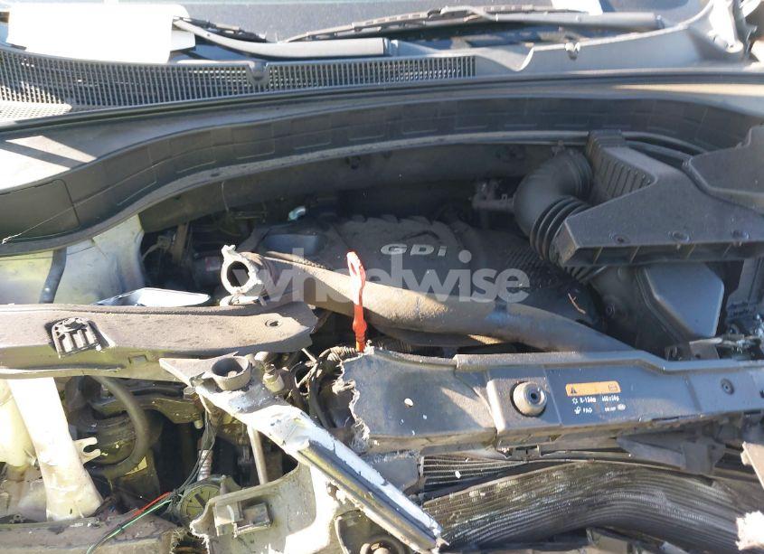 Photo 10 of 2015 Kia Sorento LX (VIN 5XYKTCA69FG585183)