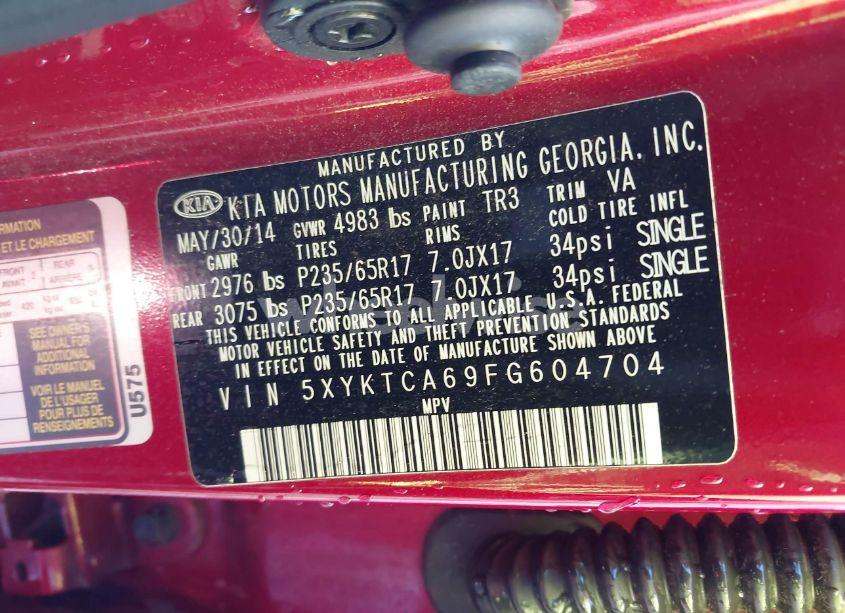 Photo 9 of 2015 Kia Sorento LX (VIN 5XYKTCA69FG604704)