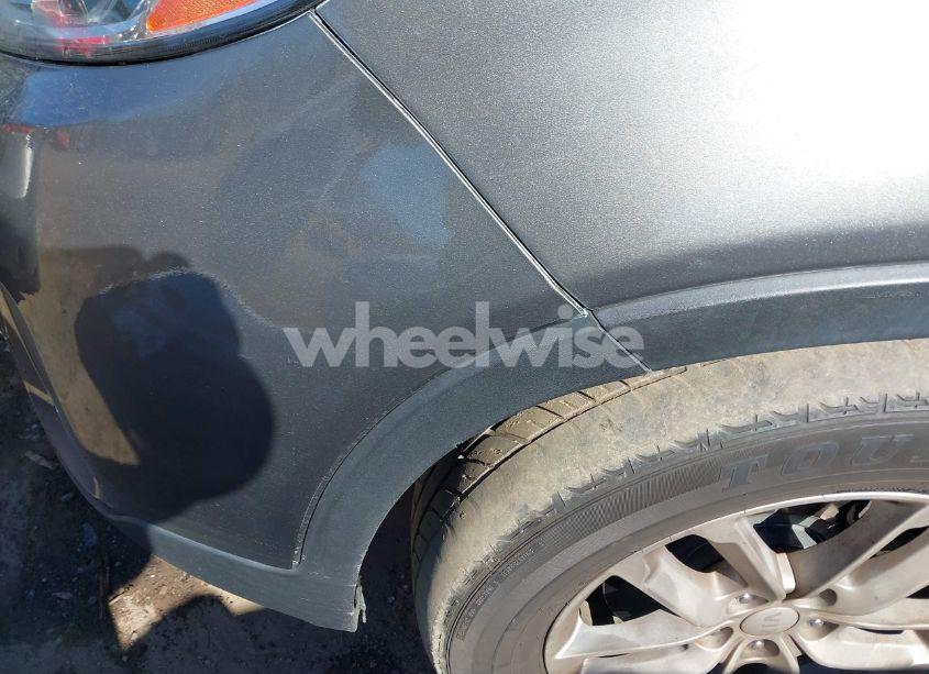 Photo 6 of 2015 Kia Sorento LX (VIN 5XYKTCA69FG611586)