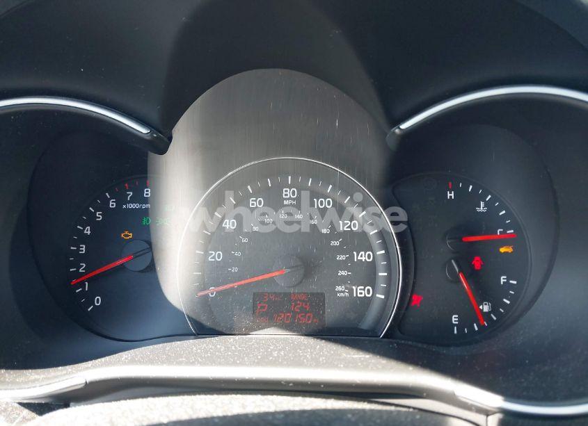 Photo 7 of 2015 Kia Sorento LX (VIN 5XYKTCA69FG611586)