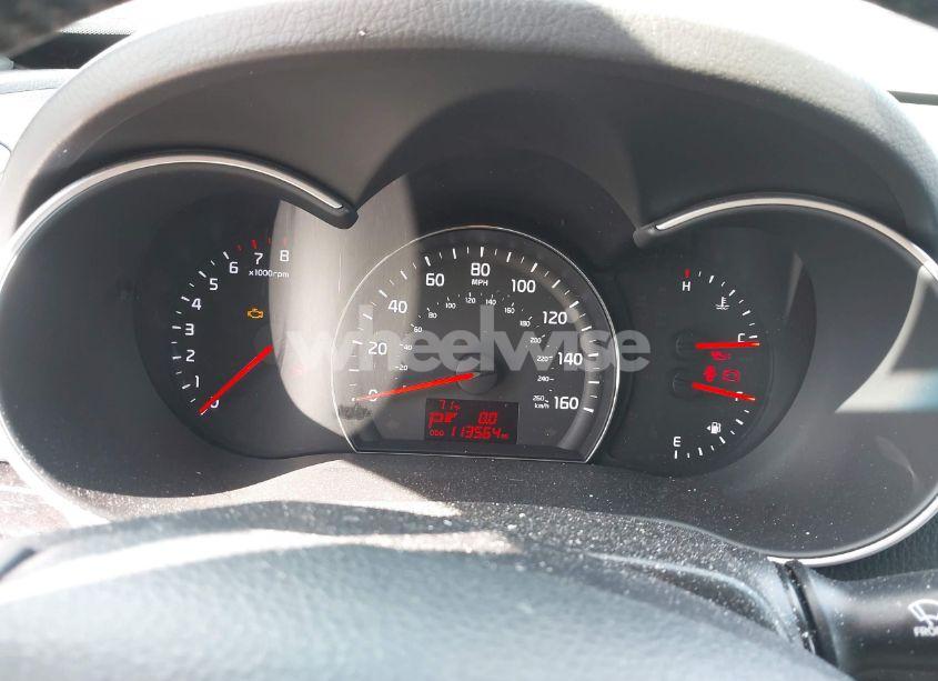 Photo 7 of 2015 Kia Sorento LX (VIN 5XYKTCA6XFG559899)