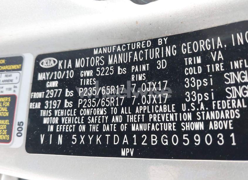 Photo 9 of 2011 Kia Sorento LX (VIN 5XYKTDA12BG059031)