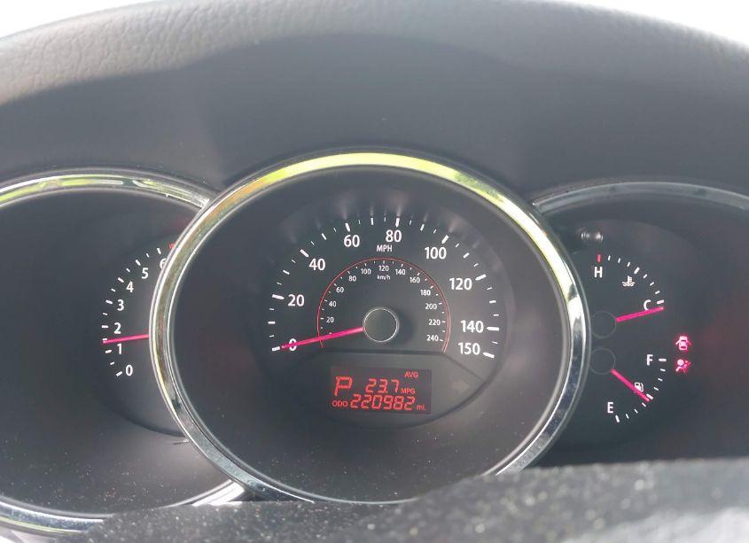 Photo 15 of 2011 Kia Sorento LX (VIN 5XYKTDA13BG096136)