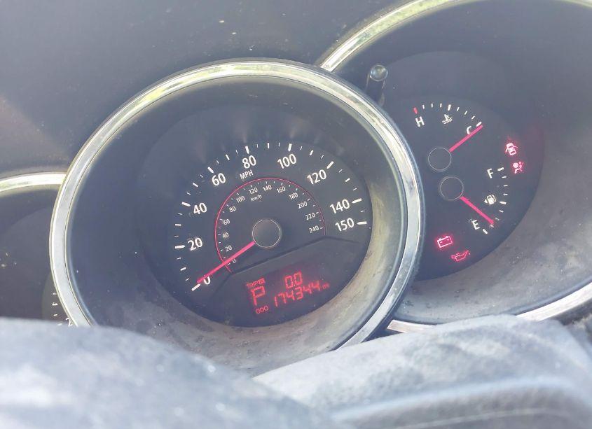 Photo 7 of 2011 Kia Sorento LX (VIN 5XYKTDA1XBG036337)