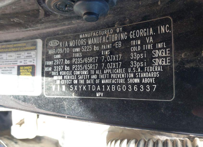 Photo 9 of 2011 Kia Sorento LX (VIN 5XYKTDA1XBG036337)